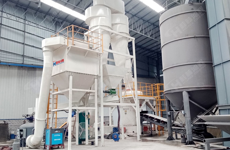 礦渣粉碎用雷蒙磨行嗎？礦渣雷蒙磨生產線現場圖片