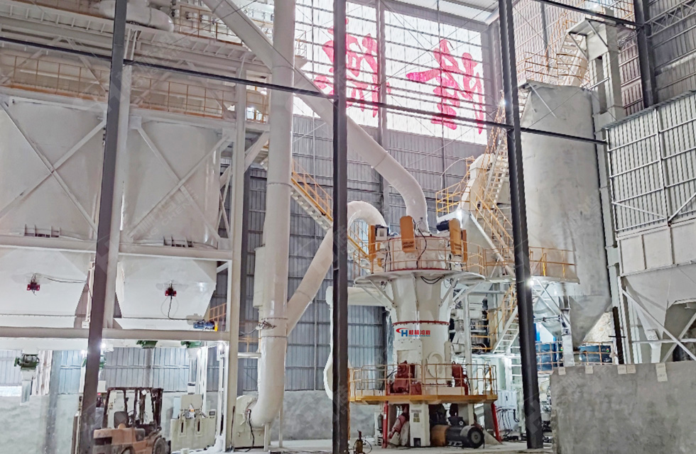 桂林鴻程碳酸鈣磨粉機 桂林鴻程碳酸鈣磨粉機