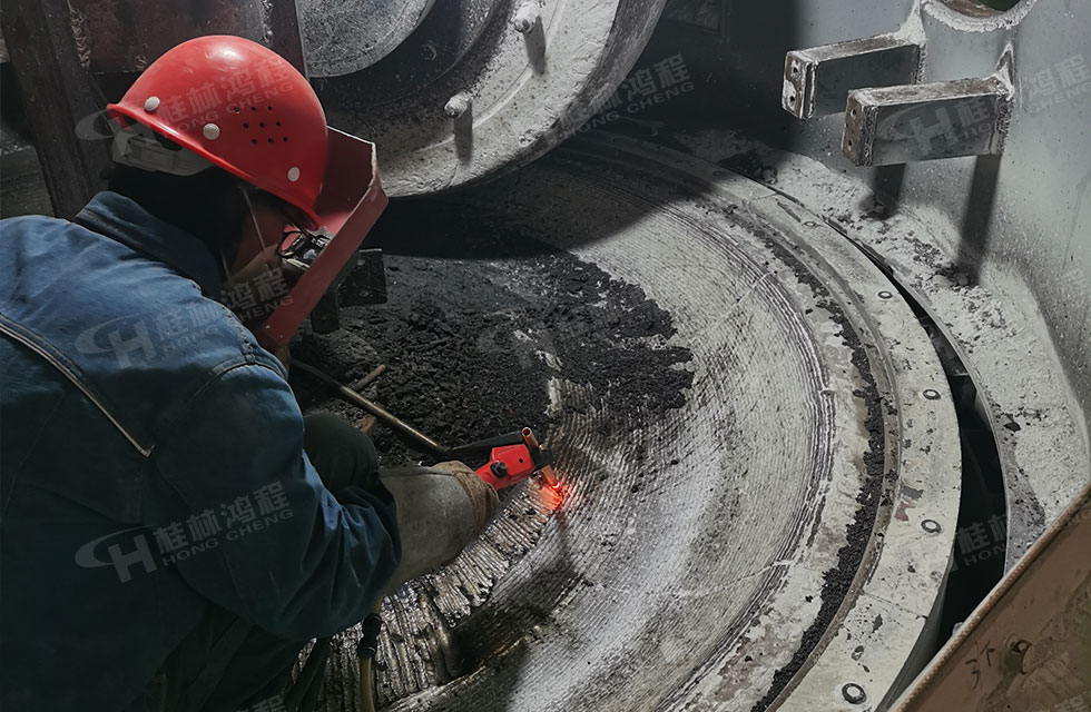 點贊！鴻程榜樣！無懼炙烤，追求卓越，實現服務“超預期”